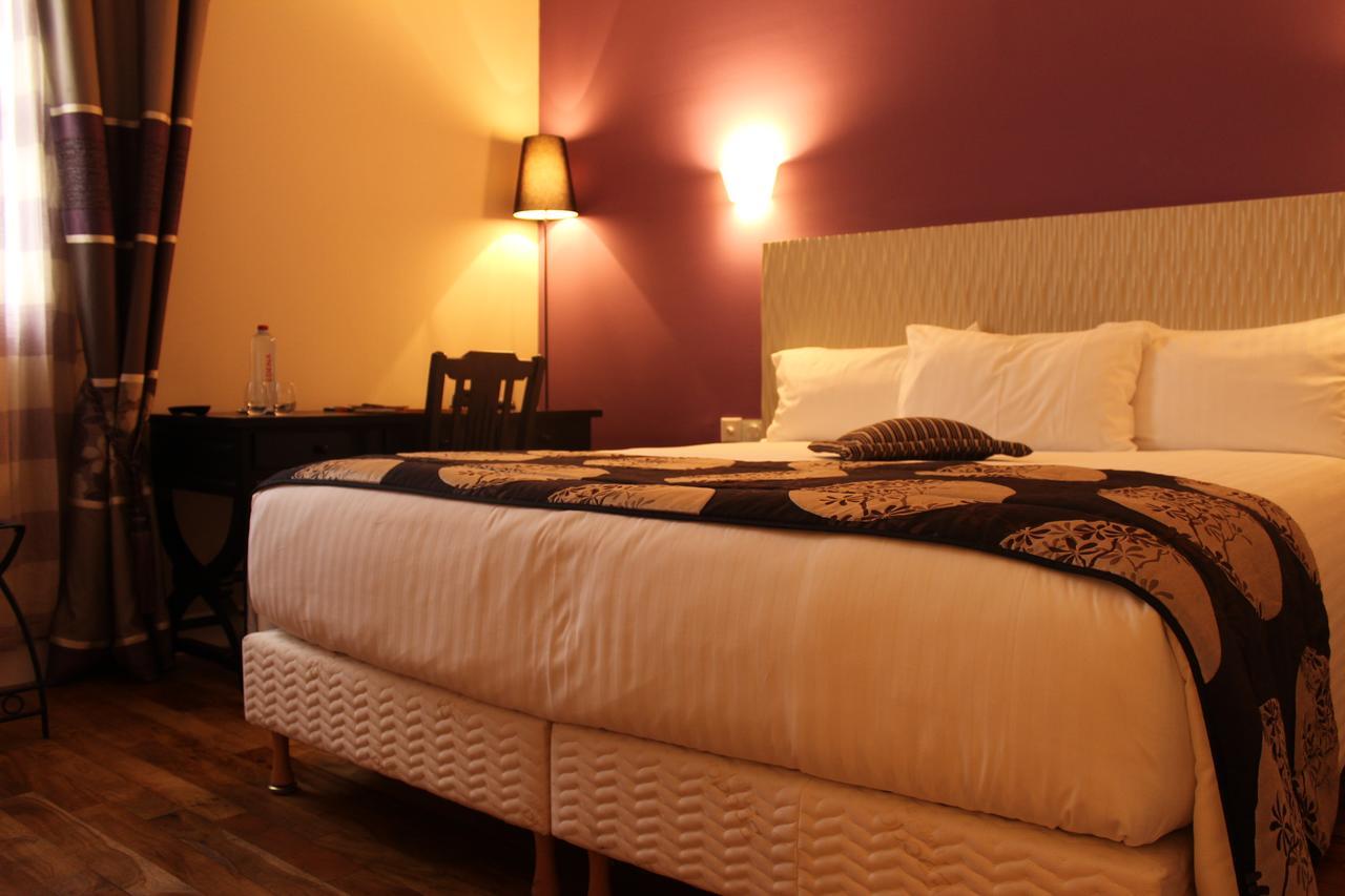 Villa Angelique - Hotel Classe Monument Historique Σαιν-Ντενί Εξωτερικό φωτογραφία