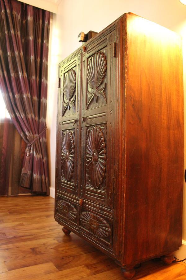 Villa Angelique - Hotel Classe Monument Historique Σαιν-Ντενί Εξωτερικό φωτογραφία